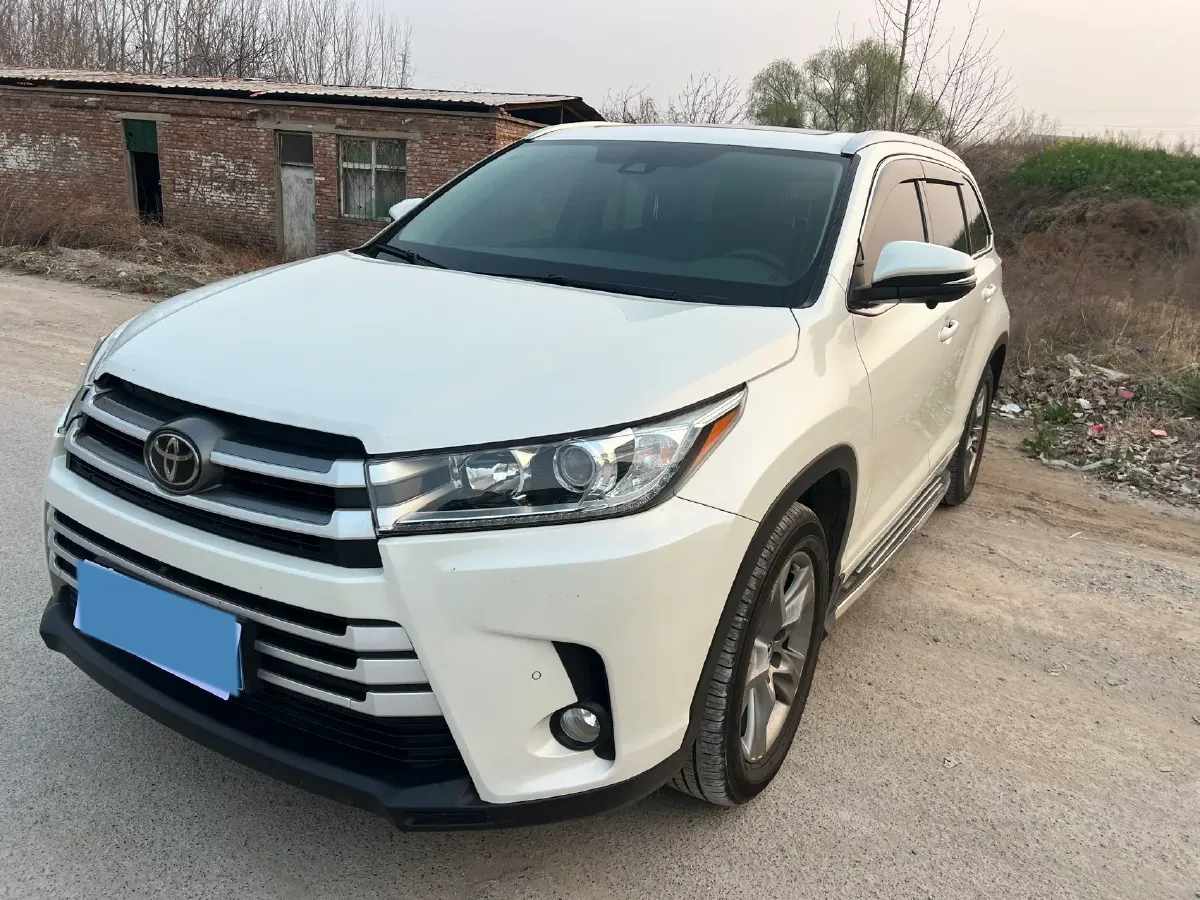 2018 Toyota Highlander 2.0T 220HP L4 6AT,autocango,china used car exporter,china ev exporter,chinese used car exporter,chinese used ev exporter
