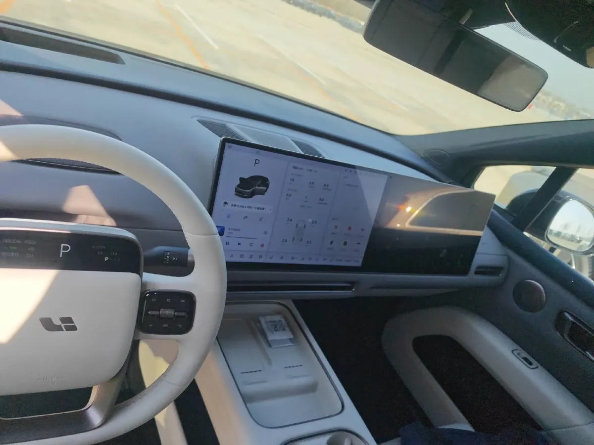 2025 Li i6 BEV,autocango,china used car exporter,china ev exporter,chinese used car exporter,chinese used ev exporter