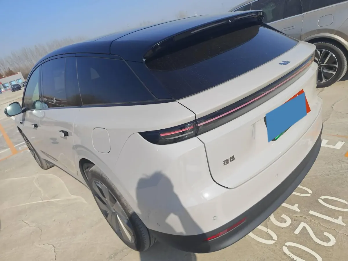 2025 Li i6 BEV,autocango,china used car exporter,china ev exporter,chinese used car exporter,chinese used ev exporter