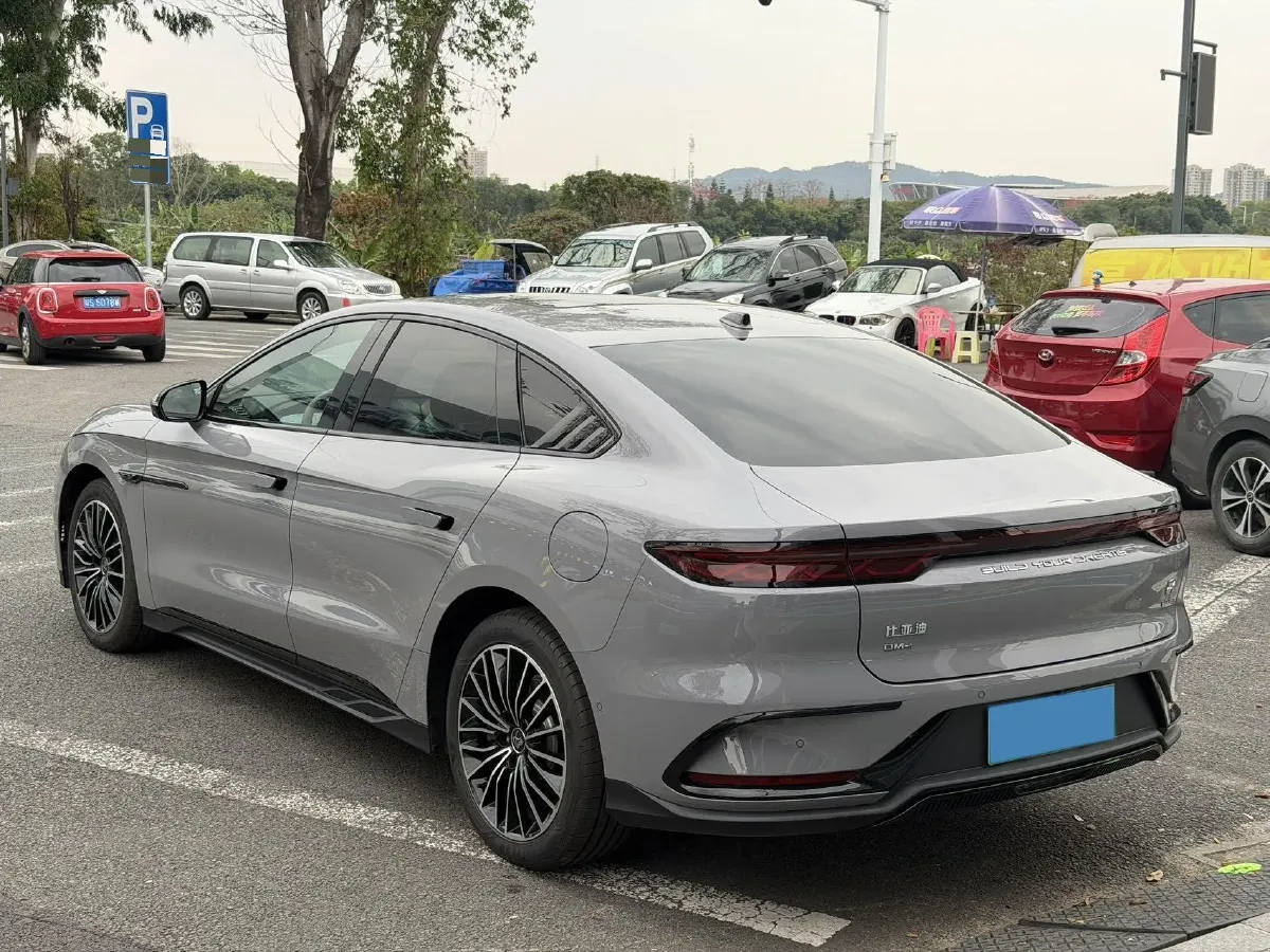 2025 BYD Han 1.5T 156HP L4 E-CVT PHEV,autocango,china used car exporter,china ev exporter,chinese used car exporter,chinese used ev exporter