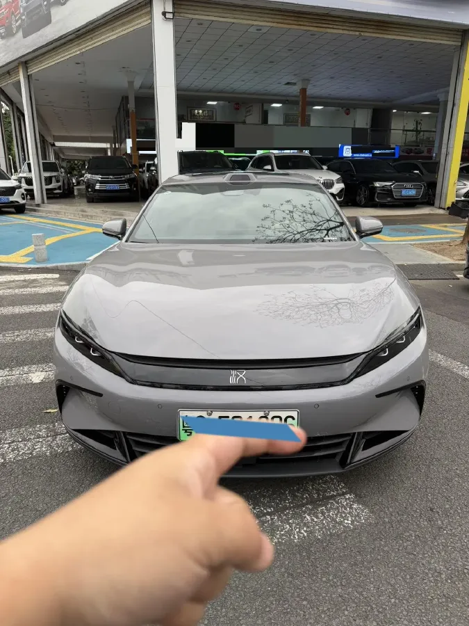 2025 BYD Han 1.5T 156HP L4 E-CVT PHEV,autocango,china used car exporter,china ev exporter,chinese used car exporter,chinese used ev exporter