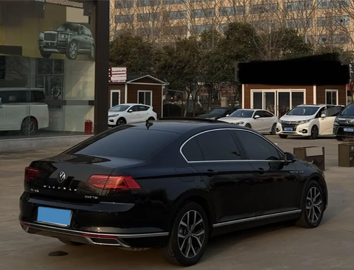 2020 Volkswagen Magotan 2.0T 186HP L4 7DCT,autocango,china used car exporter,china ev exporter,chinese used car exporter,chinese used ev exporter