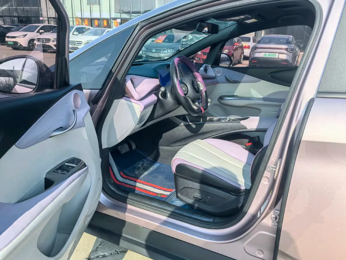 2023 BYD Dolphin BEV 44.928KWH,autocango,china used car exporter,china ev exporter,chinese used car exporter,chinese used ev exporter