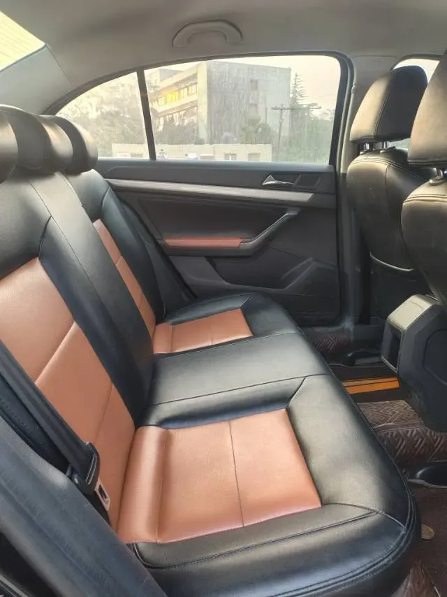 2017 Volkswagen Lavida 1.6L 110HP L4 6AT,autocango,china used car exporter,china ev exporter,chinese used car exporter,chinese used ev exporter