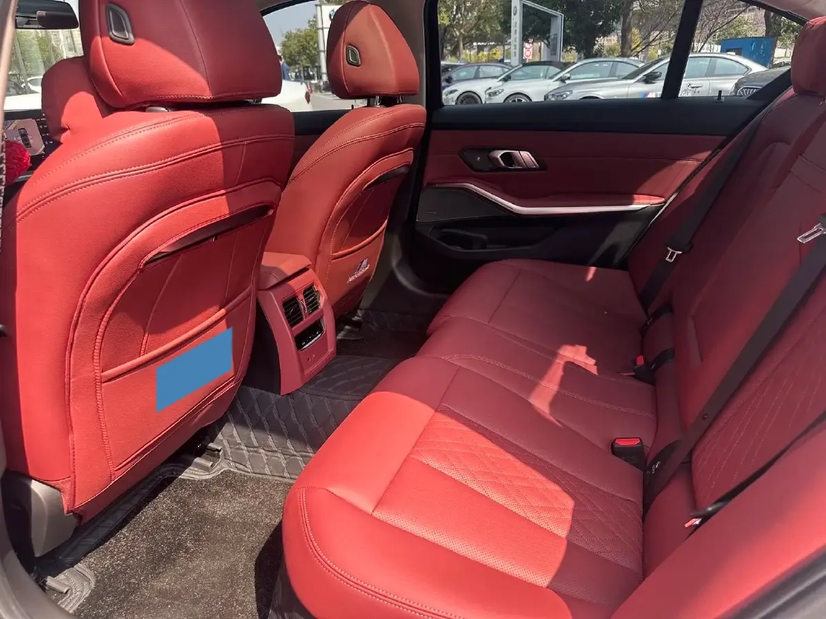 2025 BMW 3 Series 2.0T 245HP L4 8AT,autocango,china used car exporter,china ev exporter,chinese used car exporter,chinese used ev exporter