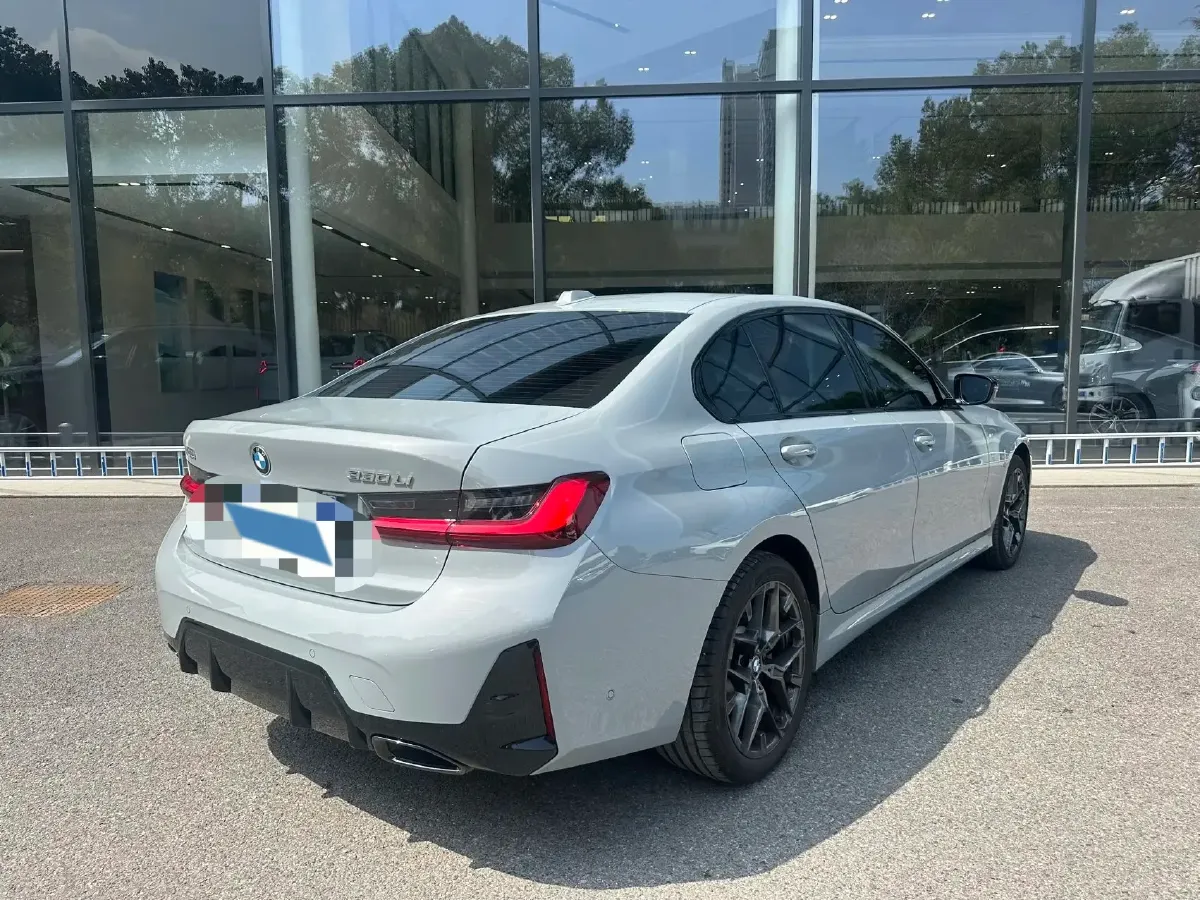 2025 BMW 3 Series 2.0T 245HP L4 8AT,autocango,china used car exporter,china ev exporter,chinese used car exporter,chinese used ev exporter
