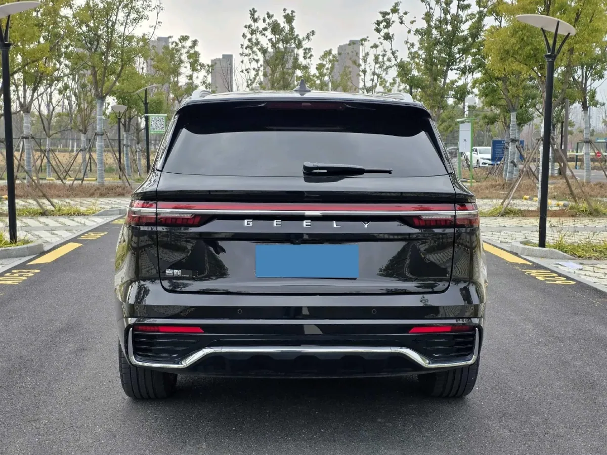 2025 Geely Monjaro 2.0T 238HP L4 8AT,autocango,china used car exporter,china ev exporter,chinese used car exporter,chinese used ev exporter