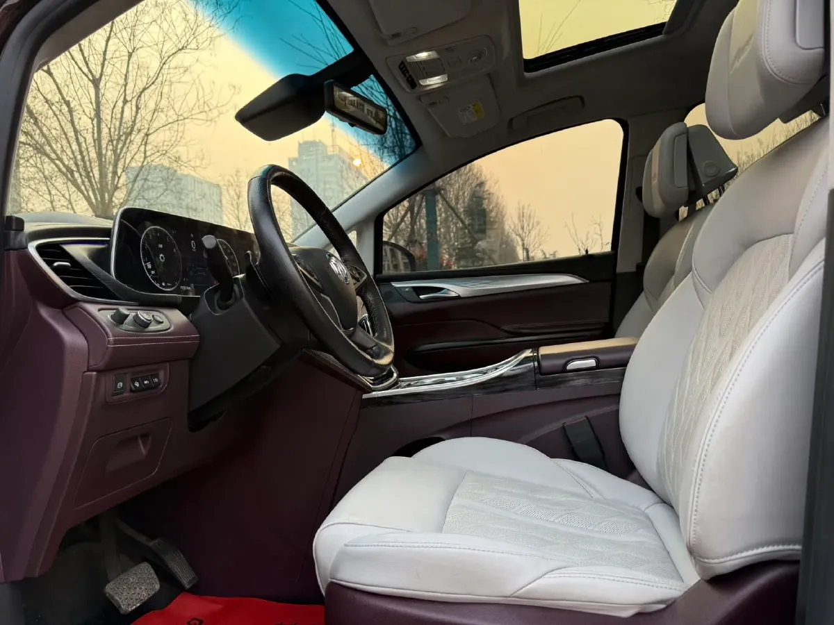 2022 Buick GL8 2.0T 237HP L4 9AT,autocango,china used car exporter,china ev exporter,chinese used car exporter,chinese used ev exporter