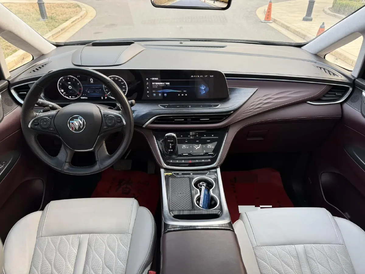 2022 Buick GL8 2.0T 237HP L4 9AT,autocango,china used car exporter,china ev exporter,chinese used car exporter,chinese used ev exporter