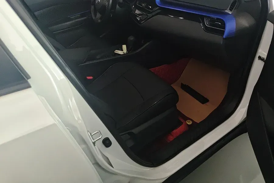 2022 LYNK&CO 06 EM-P 1.5T 177HP L3 7DCT PHEV 15.5KWH,autocango,china used car exporter,china ev exporter,chinese used car exporter,chinese used ev exporter