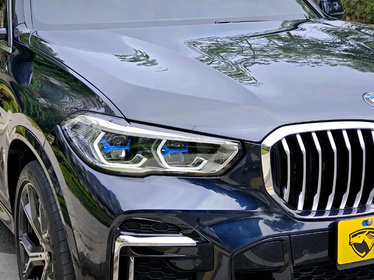 2022 BMW X5 3.0T 333HP L6 8AT,autocango,china used car exporter,china ev exporter,chinese used car exporter,chinese used ev exporter