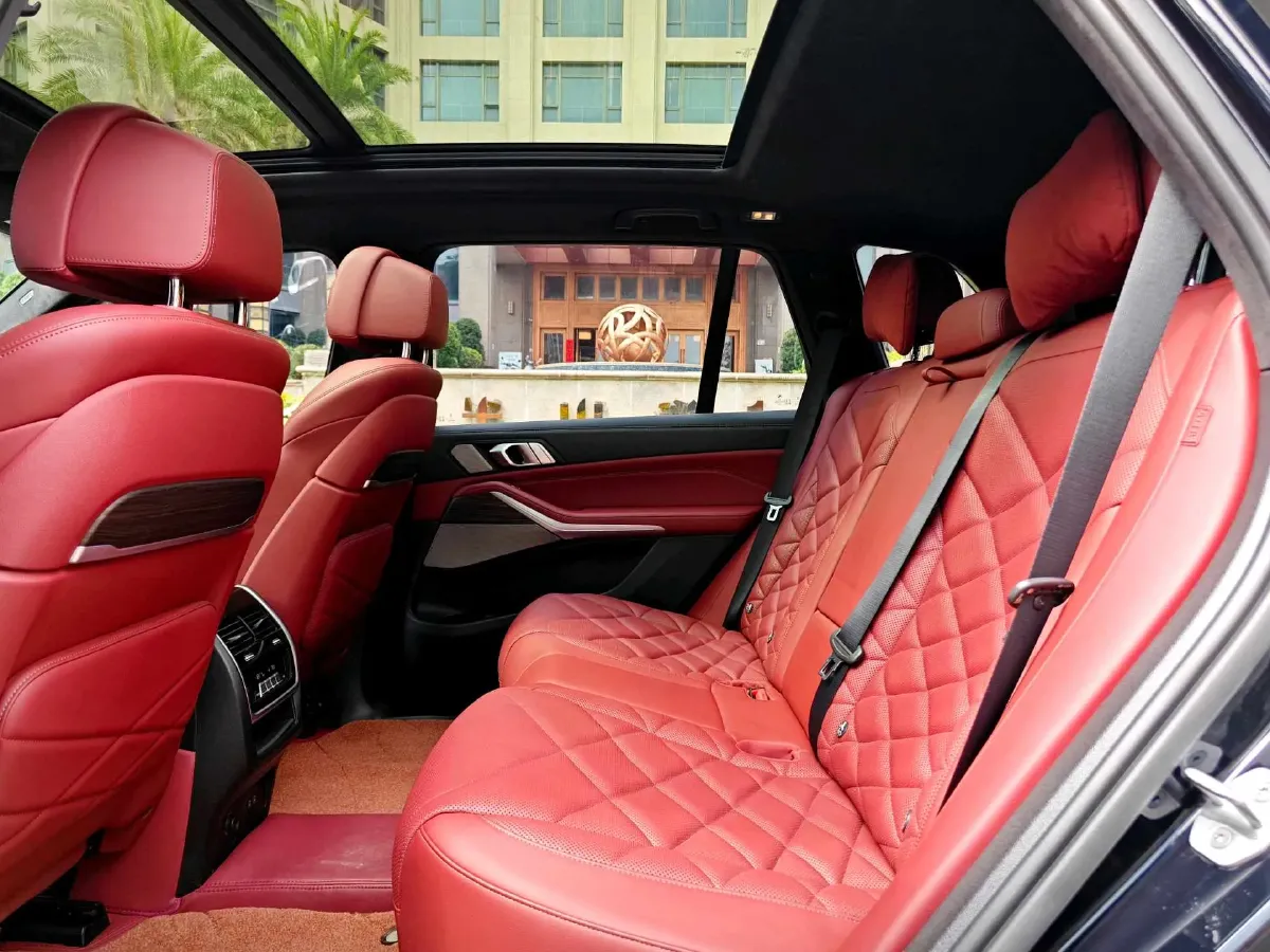 2022 BMW X5 3.0T 333HP L6 8AT,autocango,china used car exporter,china ev exporter,chinese used car exporter,chinese used ev exporter