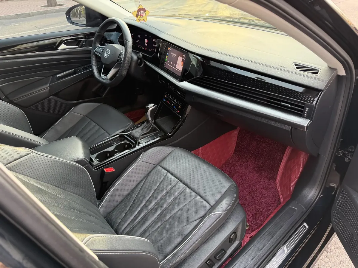 2024 Volkswagen Passat 2.0T 220HP L4 7DCT,autocango,china used car exporter,china ev exporter,chinese used car exporter,chinese used ev exporter