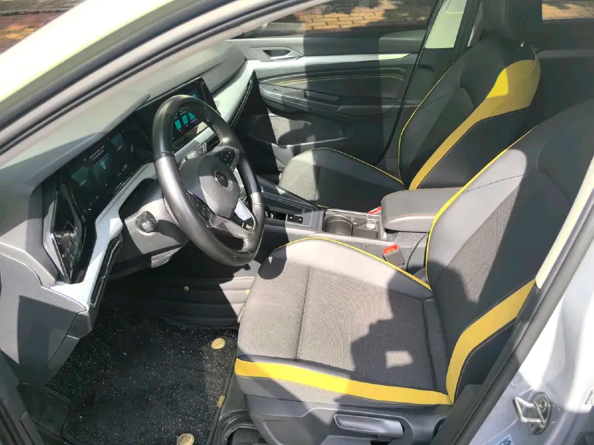 2021 Volkswagen Golf 1.4T 150HP L4 7DCT,autocango,china used car exporter,china ev exporter,chinese used car exporter,chinese used ev exporter