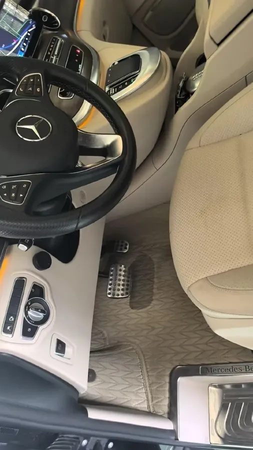 2021 Mercedes-Benz V Class 2.0T 211HP L4 9AT,autocango,china used car exporter,china ev exporter,chinese used car exporter,chinese used ev exporter