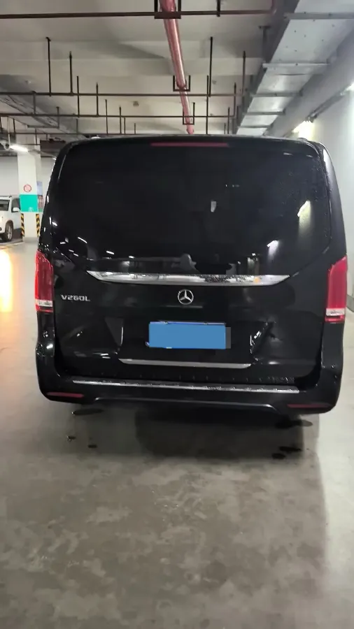 2021 Mercedes-Benz V Class 2.0T 211HP L4 9AT,autocango,china used car exporter,china ev exporter,chinese used car exporter,chinese used ev exporter