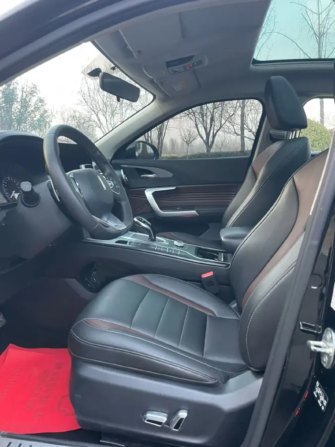 2021 WEY VV5 1.5T 171HP L4 7DCT,autocango,china used car exporter,china ev exporter,chinese used car exporter,chinese used ev exporter