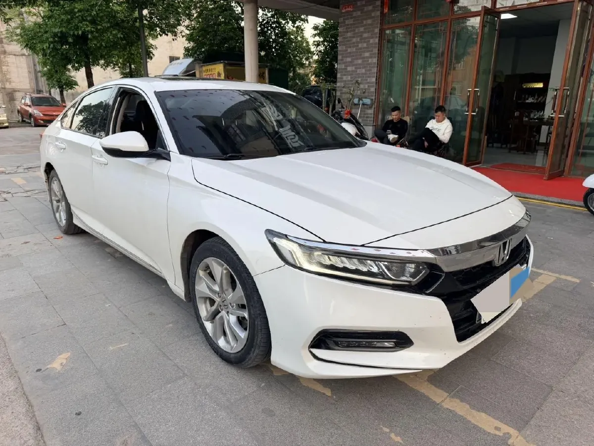 2018 Honda Accord 1.5T 194HP L4 CVT,autocango,china used car exporter,china ev exporter,chinese used car exporter,chinese used ev exporter