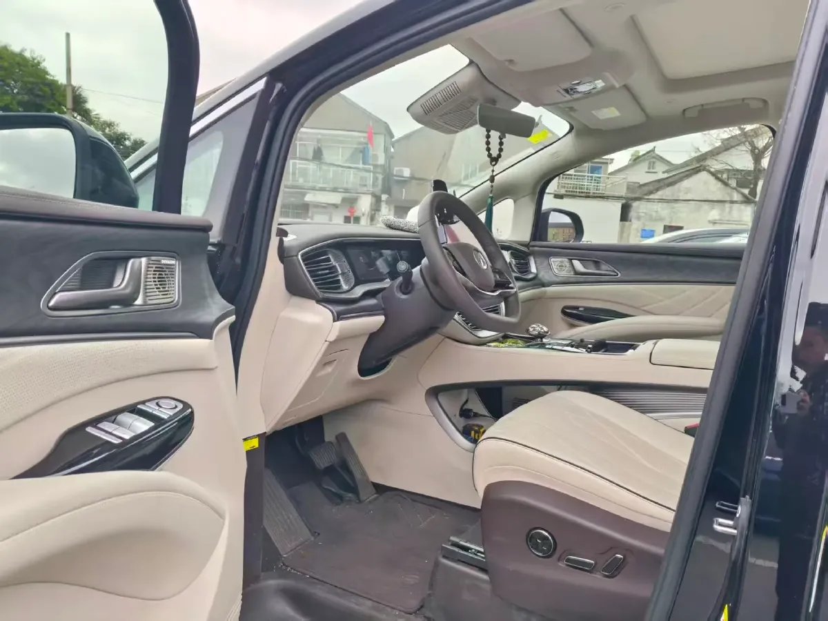 2024 Denza D9 1.5T 139HP L4 E-CVT PHEV 40KWH,autocango,china used car exporter,china ev exporter,chinese used car exporter,chinese used ev exporter