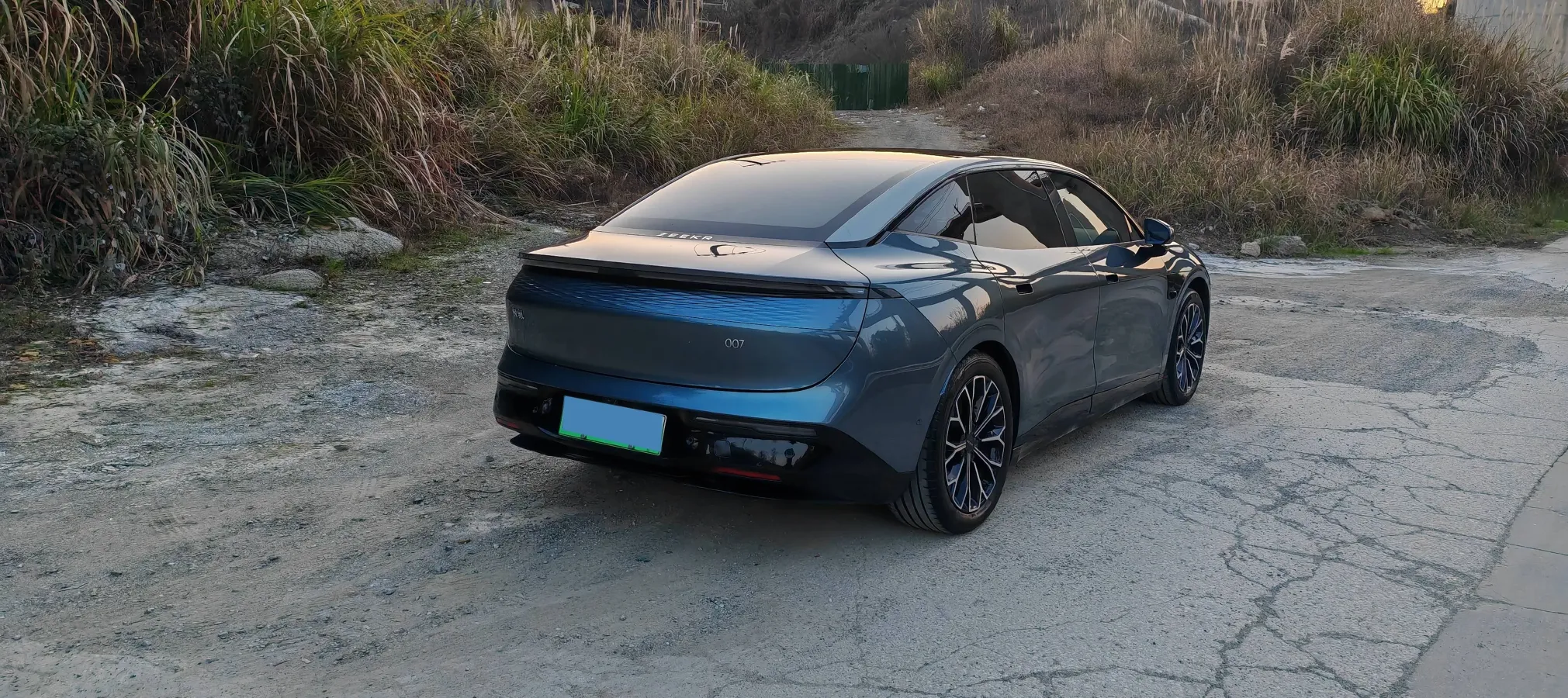 2024 Zeekr 007 BEV 75KWH,autocango,china used car exporter,china ev exporter,chinese used car exporter,chinese used ev exporter