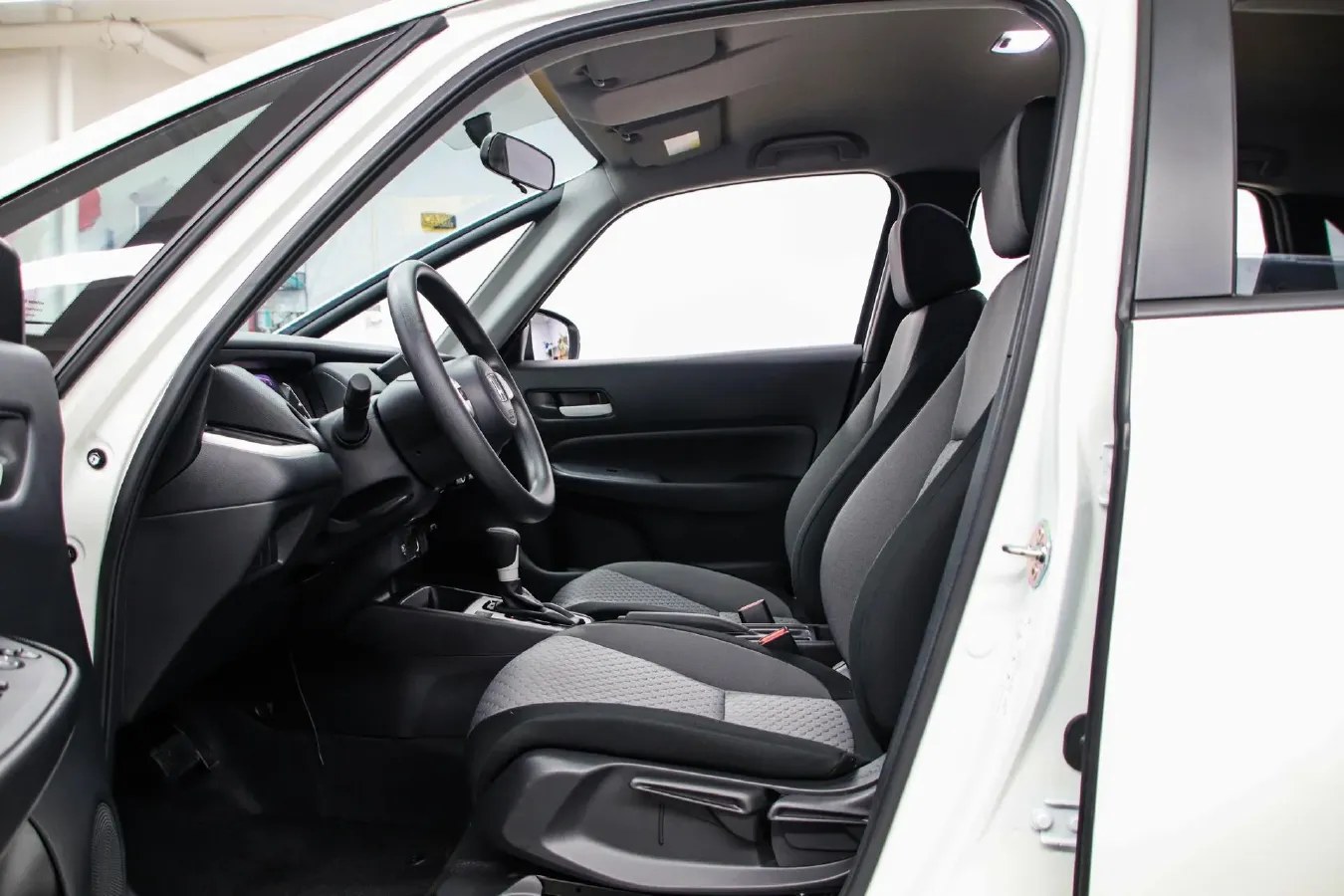 2021 Honda Fit 1.5L 131HP L4 CVT,autocango,china used car exporter,china ev exporter,chinese used car exporter,chinese used ev exporter