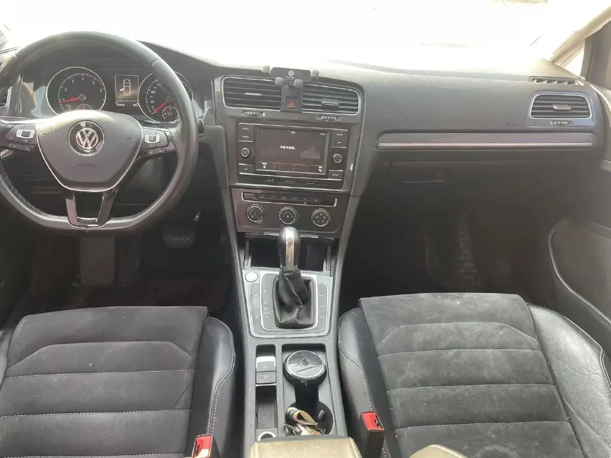 2018 Volkswagen Golf 1.4T 131HP L4 7DCT,autocango,china used car exporter,china ev exporter,chinese used car exporter,chinese used ev exporter