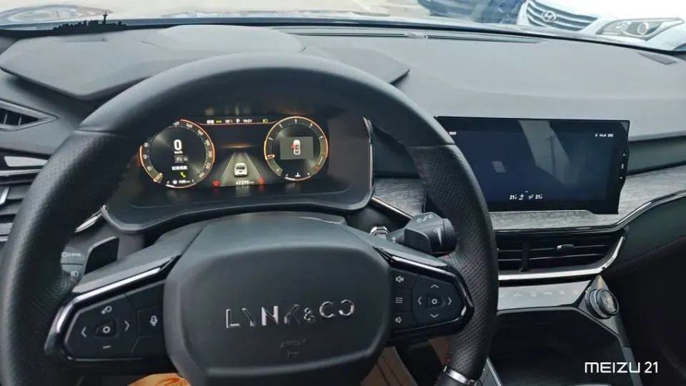 2020 LYNK&CO 06 1.5T 177HP L3 7DCT,autocango,china used car exporter,china ev exporter,chinese used car exporter,chinese used ev exporter