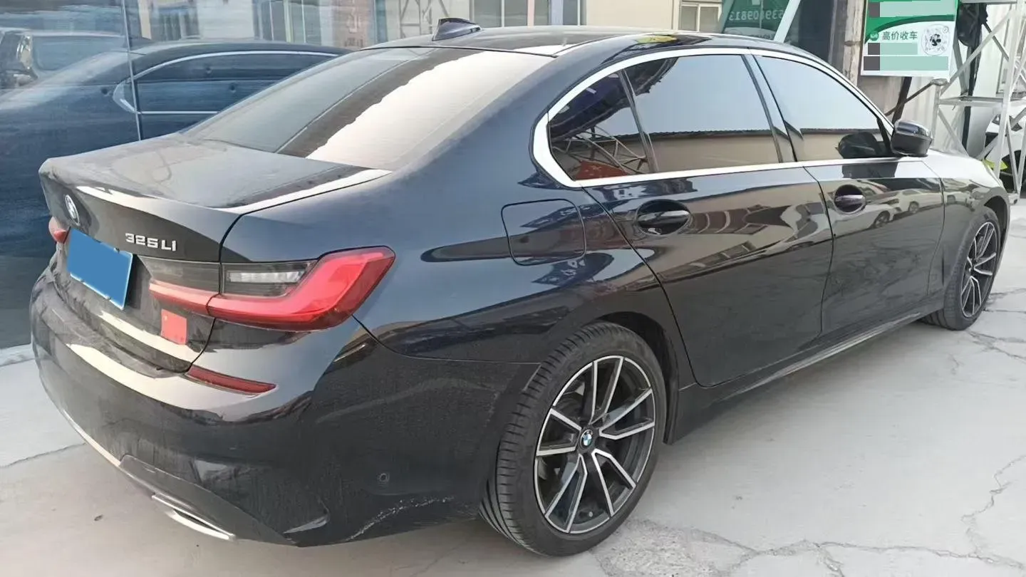 2021 BMW 3 Series 2.0T 184HP L4 8AT,autocango,china used car exporter,china ev exporter,chinese used car exporter,chinese used ev exporter