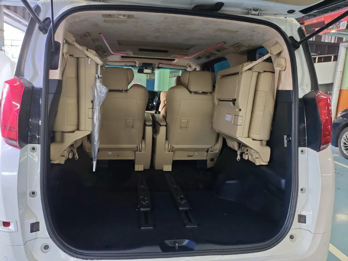 2018 Toyota Alphard 3.5L 301HP V6 8AT,autocango,china used car exporter,china ev exporter,chinese used car exporter,chinese used ev exporter