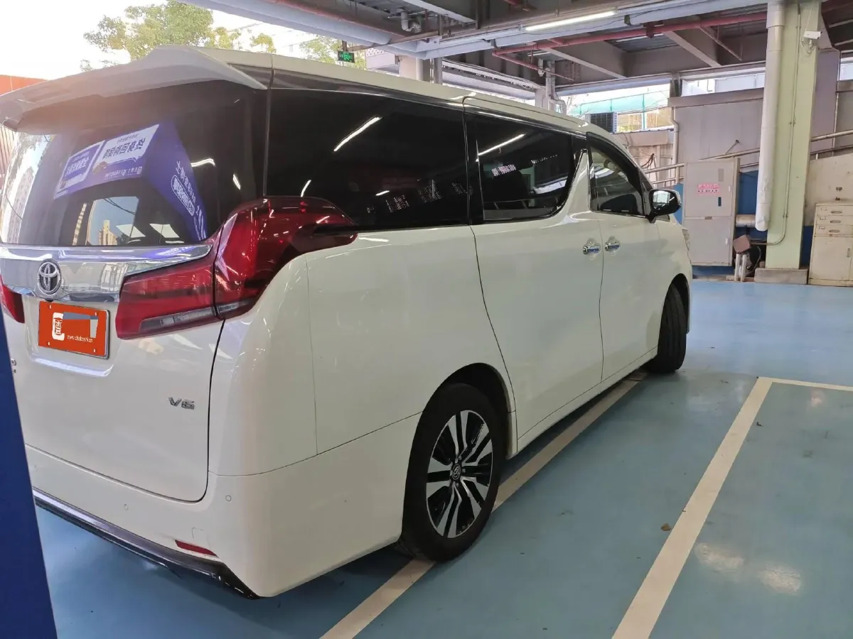 2018 Toyota Alphard 3.5L 301HP V6 8AT,autocango,china used car exporter,china ev exporter,chinese used car exporter,chinese used ev exporter