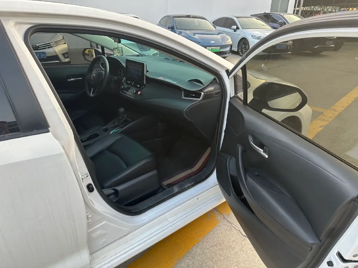 2022 Toyota Corolla 1.2T 116HP L4 CVT,autocango,china used car exporter,china ev exporter,chinese used car exporter,chinese used ev exporter