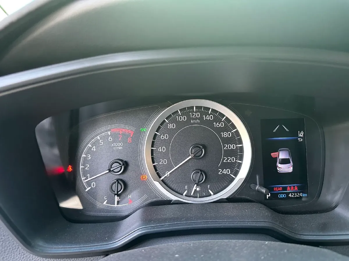 2022 Toyota Corolla 1.2T 116HP L4 CVT,autocango,china used car exporter,china ev exporter,chinese used car exporter,chinese used ev exporter