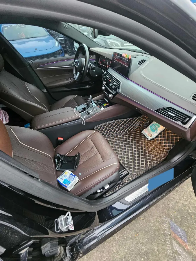 2021 BMW 5 Series 2.0T 252HP L4 8AT,autocango,china used car exporter,china ev exporter,chinese used car exporter,chinese used ev exporter