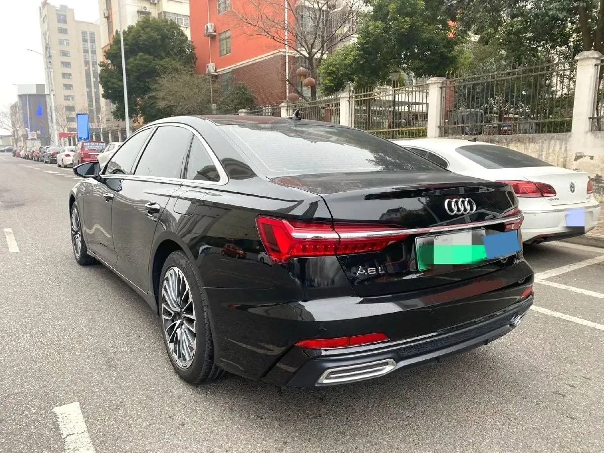 2020 Audi A6L 2.0T 252HP L4 7DCT PHEV 14.1KWH,autocango,china used car exporter,china ev exporter,chinese used car exporter,chinese used ev exporter