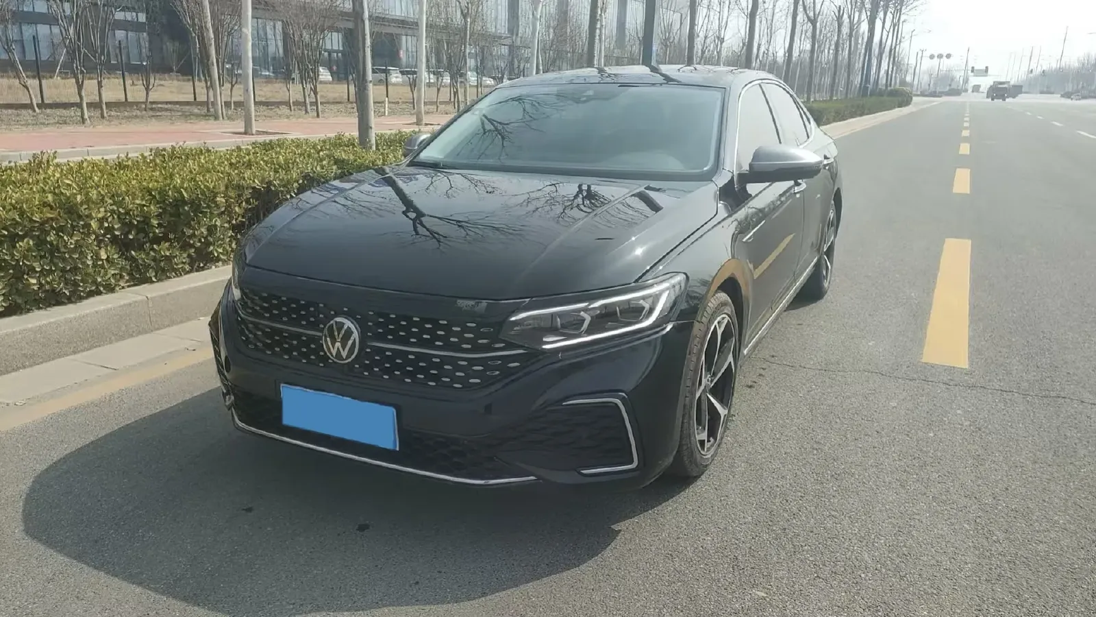 2024 Volkswagen Passat 2.0T 220HP L4 7DCT,autocango,china used car exporter,china ev exporter,chinese used car exporter,chinese used ev exporter