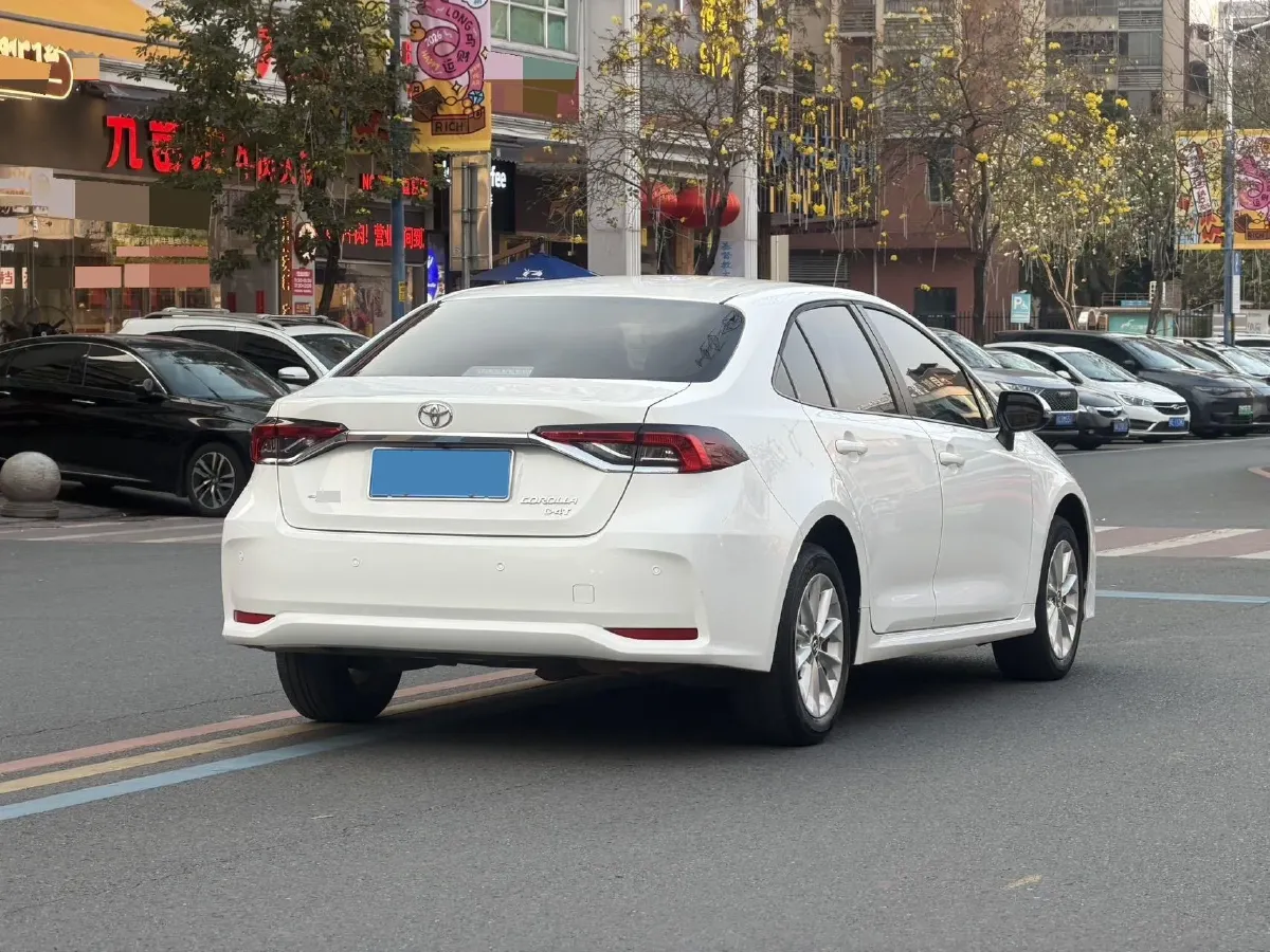 2022 Toyota Corolla 1.2T 116HP L4 CVT,autocango,china used car exporter,china ev exporter,chinese used car exporter,chinese used ev exporter