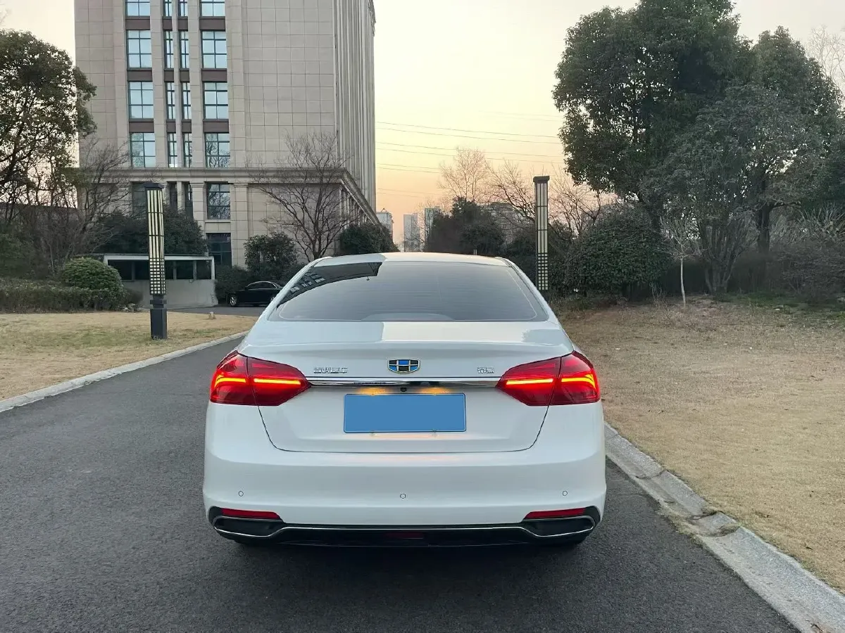 2018 Geely Emgrand 1.5L 109HP L4 CVT,autocango,china used car exporter,china ev exporter,chinese used car exporter,chinese used ev exporter