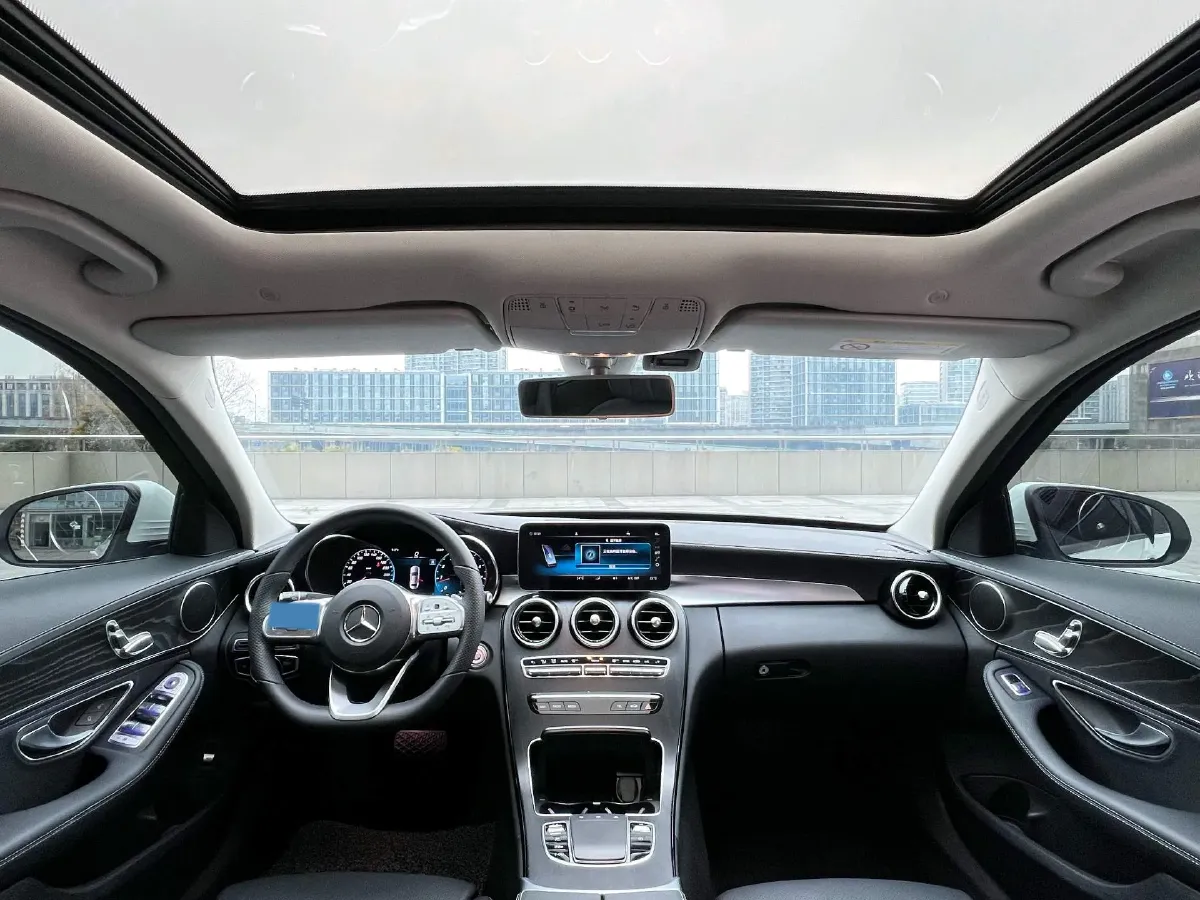 2021 Mercedes-Benz C Class 1.5T 156HP L4 9AT,autocango,china used car exporter,china ev exporter,chinese used car exporter,chinese used ev exporter