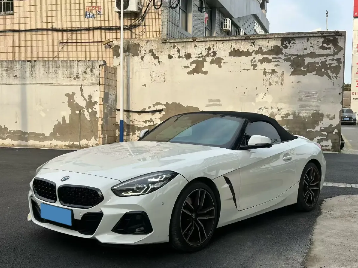 2023 BMW Z4 2.0T 197HP L4 8AT,autocango,china used car exporter,china ev exporter,chinese used car exporter,chinese used ev exporter