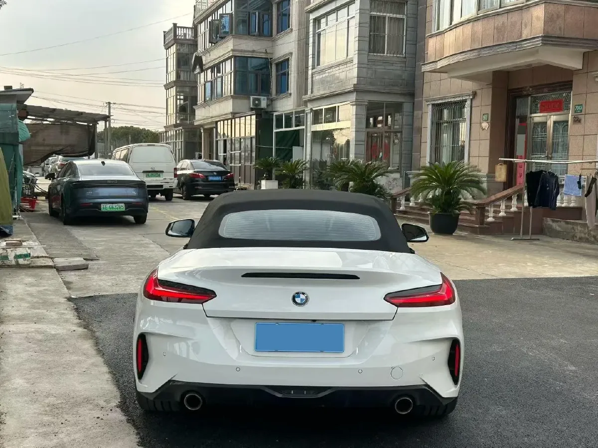 2023 BMW Z4 2.0T 197HP L4 8AT,autocango,china used car exporter,china ev exporter,chinese used car exporter,chinese used ev exporter
