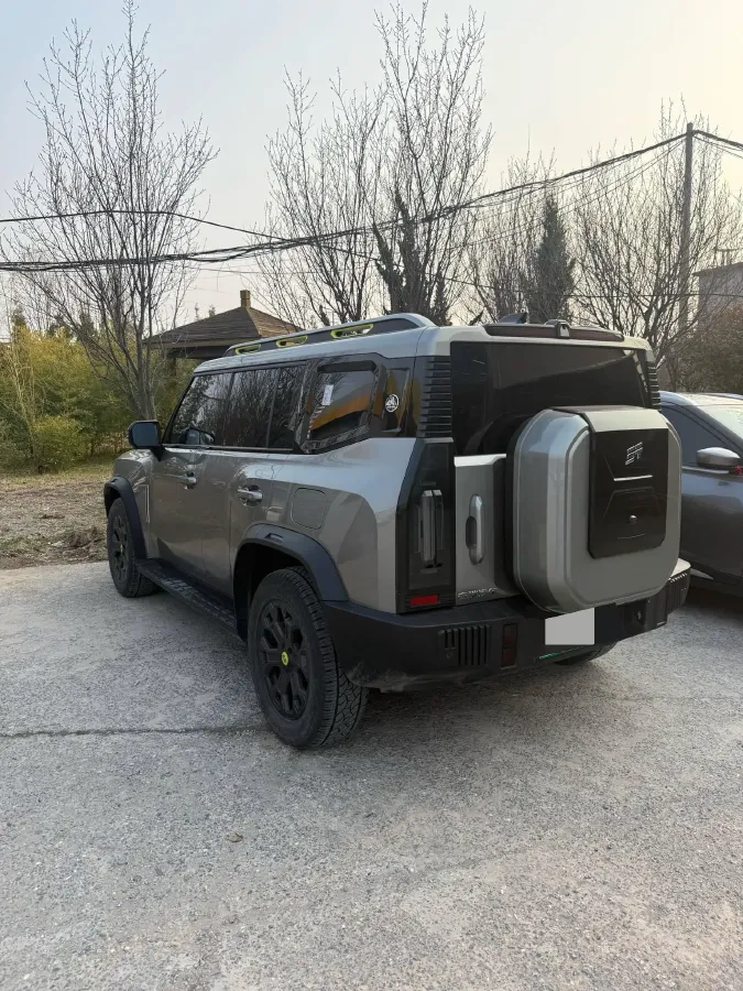2024 Jetour ShanHai TravellerC-DM 1.5T 156HP L4 3DHT PHEV 43.24KWH,autocango,china used car exporter,china ev exporter,chinese used car exporter,chinese used ev exporter