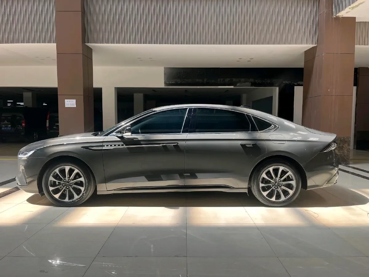 2022 Lincoln Z 2.0T 246HP L4 8AT,autocango,china used car exporter,china ev exporter,chinese used car exporter,chinese used ev exporter
