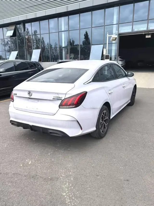 2023 MG 5 1.5L 129HP L4 5MT,autocango,china used car exporter,china ev exporter,chinese used car exporter,chinese used ev exporter