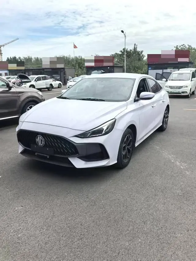 2023 MG 5 1.5L 129HP L4 5MT,autocango,china used car exporter,china ev exporter,chinese used car exporter,chinese used ev exporter