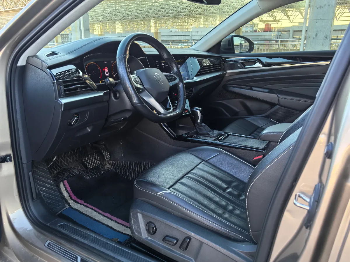 2022 Skoda Kodiak GT 2.0T 186HP L4 7DCT,autocango,china used car exporter,china ev exporter,chinese used car exporter,chinese used ev exporter