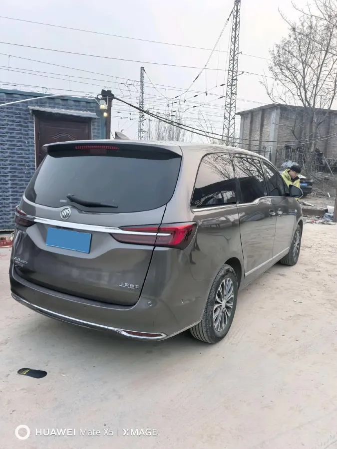 2021 Buick GL8 2.0T 237HP L4 9AT,autocango,china used car exporter,china ev exporter,chinese used car exporter,chinese used ev exporter