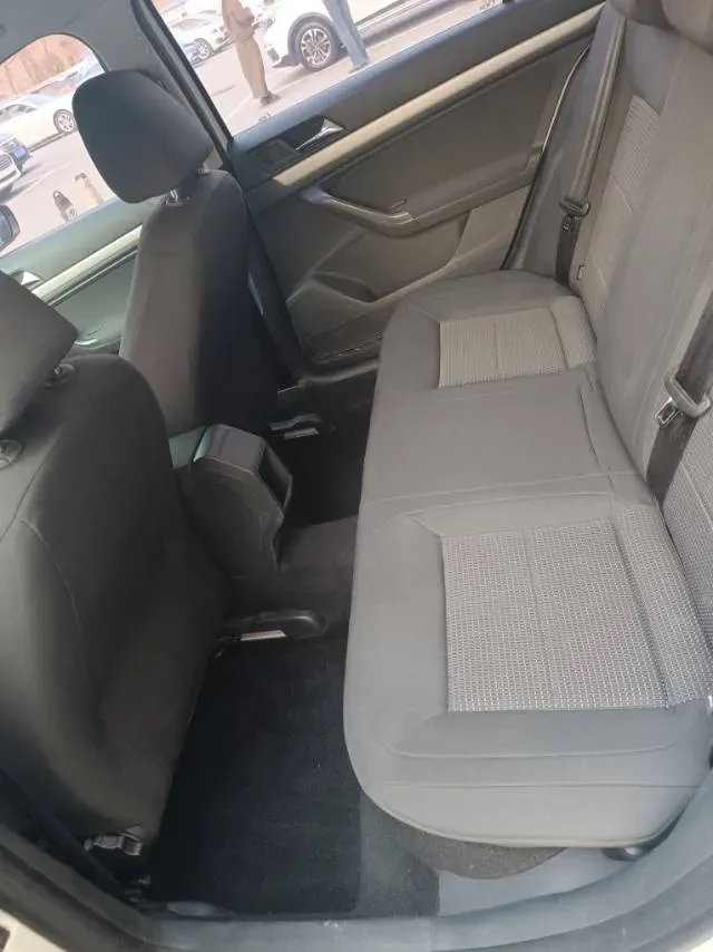 2017 Volkswagen Lavida 1.6L 110HP L4 6AT,autocango,china used car exporter,china ev exporter,chinese used car exporter,chinese used ev exporter