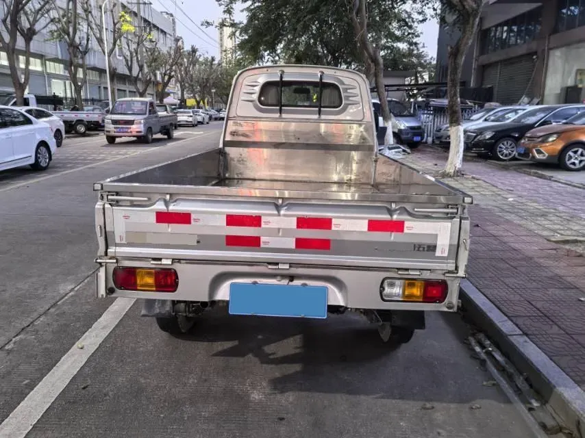 2023 WuLing RongGuang New Truck 2.0L 136HP L4 5MT,autocango,china used car exporter,china ev exporter,chinese used car exporter,chinese used ev exporter