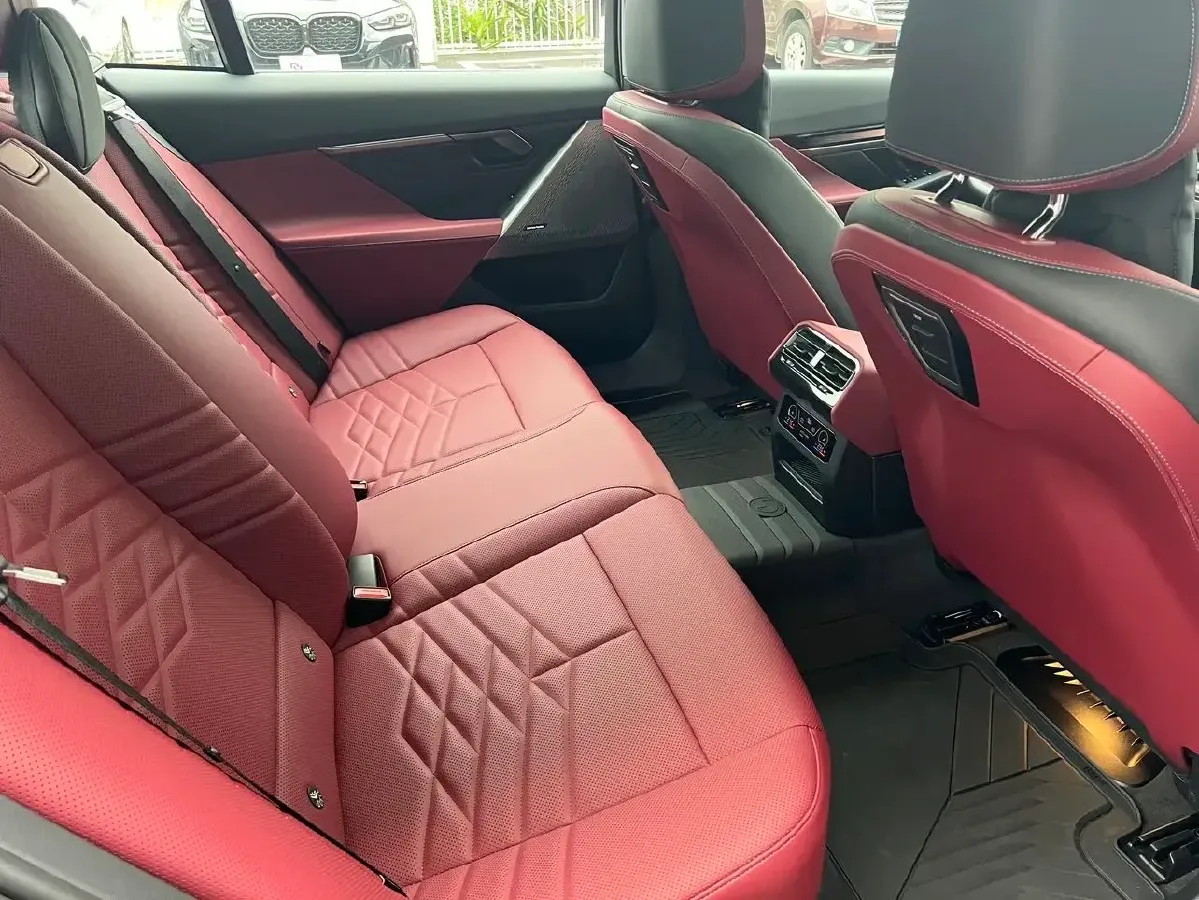 2025 BMW i5 BEV 96.96KWH,autocango,china used car exporter,china ev exporter,chinese used car exporter,chinese used ev exporter