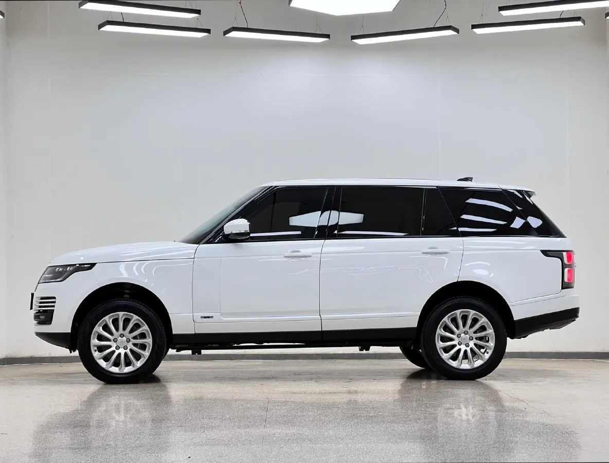 2018 Land Rover Range Rover 3.0T 381HP V6 8AT,autocango,china used car exporter,china ev exporter,chinese used car exporter,chinese used ev exporter